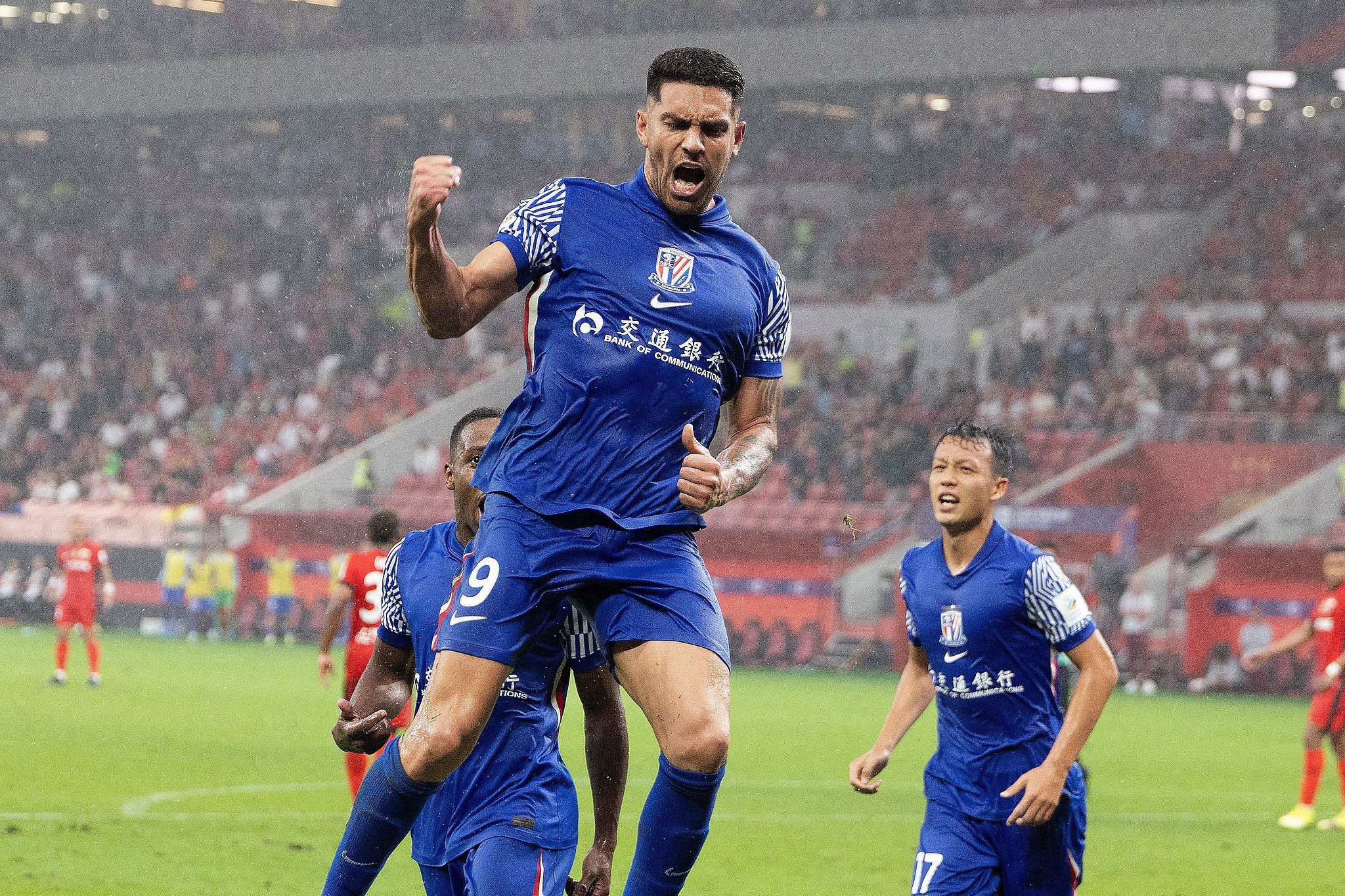 ewc网页版 -集结日上海申花造点机会：法国杯节点到来；赛场秩序良好；更衣室氛围转暖(上海申花今天新闻)