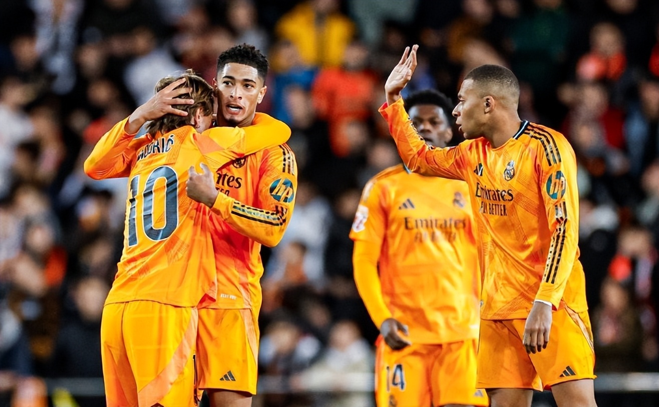 ewc官方直播 -风云突变！瓦伦西亚赛后刷新队史纪录，意甲版图或变，球迷炸锅，细节决定成败的简单介绍